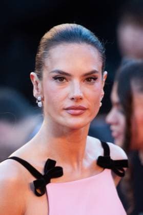 Cannes Marcello Mio Premiere Alessandra Ambrosio attending the Marcello Mio Premiere as part of the 77th Cannes International Film Festival in Cannes, France on May 20, 2024. Photo by Aurore Marechal ABACAPRESS.COM Cannes France  Copyright: xMarechalxAurore ABACAx