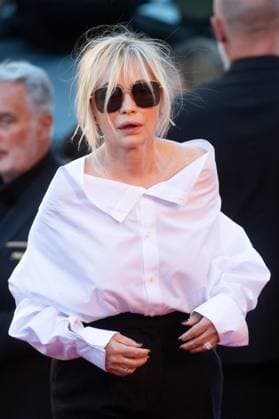 Cannes Marcello Mio Premiere Emmanuelle Beart attending the Marcello Mio Premiere as part of the 77th Cannes International Film Festival in Cannes, France on May 20, 2024. Photo by Aurore Marechal ABACAPRESS.COM Cannes France  Copyright: xMarechalxAurore ABACAx