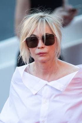 Cannes Marcello Mio Premiere Emmanuelle Beart attending the Marcello Mio Premiere as part of the 77th Cannes International Film Festival in Cannes, France on May 20, 2024. Photo by Aurore Marechal ABACAPRESS.COM Cannes France  Copyright: xMarechalxAurore ABACAx