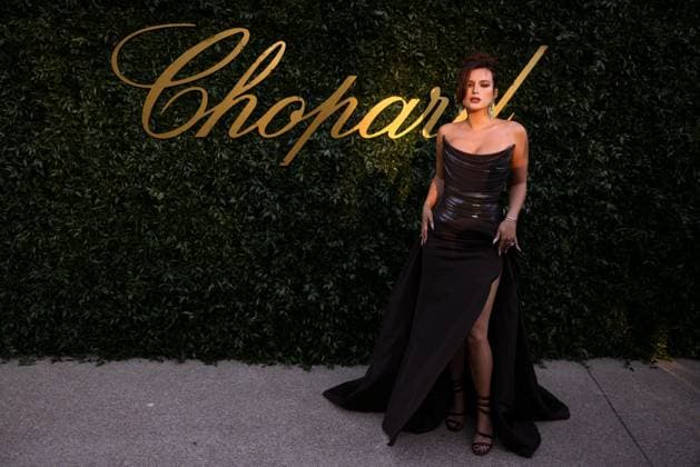 B Photocall of the Chopard Once Upon A Time evening at the Eden Roc during the 77th Cannes International Film Festival Bella Thorne Photocall of the Chopard Once Upon A Time evening at the Eden Roc during the 77th Cannes International Film Festival On May 21, 2024 Olivier Borde Bestimage Photocall of the Chopard Once Upon A Time evening at the 77th annual Cannes Film Festival at Hotel du Cap Eden Roc in Cap dAntibes On May 21, 2024 Cap dAntibes France  Copyright: xOLIVIERxBORDEx xBESTIMAGExOLIVIERxBORDEx xBESTIMAGEx