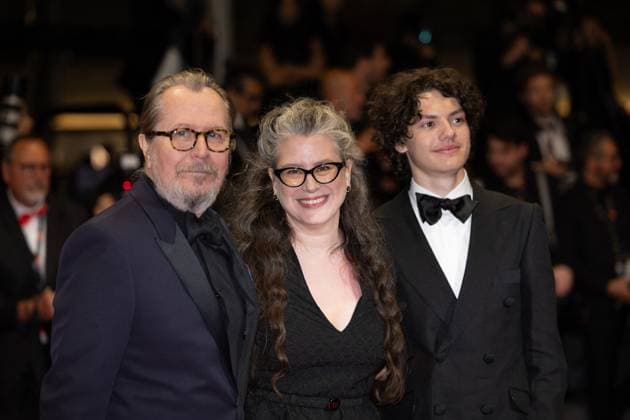 M MontÃ e des marches du film Â Parthenope Â lors du 77eme Festival International du Film de Cannes Gary Oldman, son and wife Gisele Schmidt MontÃ e des marches du film Â Parthenope Â lors du 77eme Festival International du Film de Cannes, au Palais des Festivals Ã Cannes On may 21th 2024 Jacovides Moreau Bestimage Red carpet of the movie Â Parthenope Â during the 77th Cannes International Film Festival at the Palais des Festivals in Cannes, France On may 21th 2024 Cannes France  Copyright: xJACOVIDES-MOREAUx xBESTIMAGExJACOVIDES-MOREAUx xBESTIMAGEx