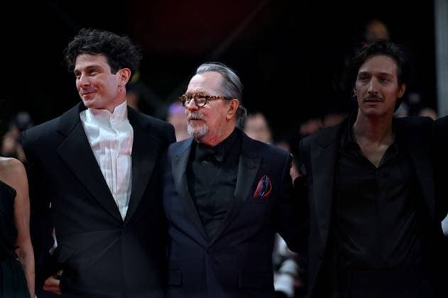 Cannes - Parthenope Screening Gary Oldman attend the Parthenope Red Carpet at the 77th annual Cannes Film Festival at Palais des Festivals on May 21, 2024 in Cannes, France. Photo by Franck Castel ABACAPRESS.COM Cannes France  Copyright: xCastelxFranck ABACAx