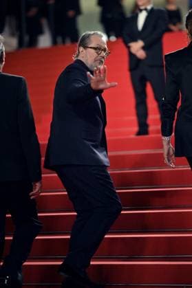 Cannes - Parthenope Screening Gary Oldman attend the Parthenope Red Carpet at the 77th annual Cannes Film Festival at Palais des Festivals on May 21, 2024 in Cannes, France. Photo by Franck Castel ABACAPRESS.COM Cannes France  Copyright: xCastelxFranck ABACAx