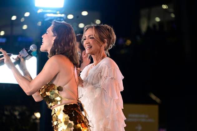 American actress and singer Jennifer Lopez Attends the red carpet of Atlas fan event at Toreo Parque Central. on May 21, 2024 in Mexico City, Mexico. Mexico City Mexico - ZUMAe321 20240521_zia_e321_035 Copyright: xCarlosxTischlerx
