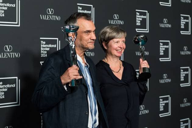 International Booker Prize 2024 Award Ceremony In London LONDON, UNITED KINGDOM - MAY 21, 2024: Winners of the International Booker Prize 2024 author Jenny Erpenbeck (R) and translator Michael Hofmann pose with the trophies during the award ceremony at Tate Modern in London, United Kingdom on May 21, 2024. The International Booker Prize is awarded annually for the finest single work of fiction from around the world which has been translated into English and published in the UK and Ireland. London Greater London United Kingdom  Copyright: xWIktorxSzymanowiczx originalFilename: szymanowicz-internat240521_npbyu.jpg