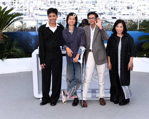 Cannes, 77th Cannes Film Festival 2024 Photocall film The Village Next To Paradise In the photo: Dao Duy Bao Dinh, Pháº¡m Thanh Hai, Le Viet Tung, Nguyen Thi Nga  Copyright: xAlbertoxTerenghix xipa-agency.nex xPoolxPhotoxEventsx03x IPA_Agency_IPA46393367