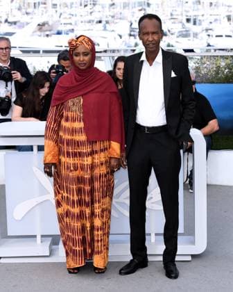 Cannes, France: Cannes, 77th Cannes Film Festival 2024 Photocall film The Village Next To Paradise In the photo: Anab Ahmed Ibrahim, Ahmed Ali Farah Cannes France  - ZUMAp169 20240522_zea_p169_100 Copyright: xAlbertoxTerenghix