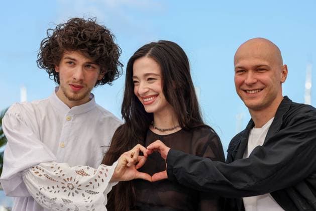 Cannes - Anora Photocall Mark Eydelshteyn, Mikey Madison and Jurij Borisov attend the Anora Photocall at the 77th annual Cannes Film Festival at Palais des Festivals on May 22, 2024 in Cannes, France. Photo by Shootpix ABACAPRESS.COM Cannes France  Copyright: xShootpix ABACAx