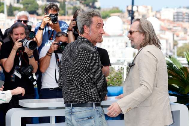 Paolo Sorrentino and Gary Oldman at the photocall for the feature film Parthenope at the Festival de Cannes 2024 77 Cannes International Film Festival at the Palais des Festivals Cannes, 22 05 2024 Foto:xD.xBedrosianx xFuturexImagex parthenope_4539