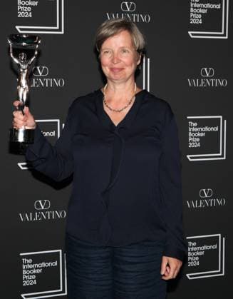 International Booker Prize 2024 London, UK. Jenny Erpenbeck wins the International Booker Prize 2024 for her book Kairos. Tate Modern. 21st May 2024. LMK11-S220524-001 Steve Bealing Landmark Media WWW.LMKMEDIA.COM 