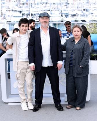 Cannes, 77th Cannes Film Festival 2024 Photocall film Spectateurs! In the photo: Francoise Lebrun, Arnaud Desplechin, Milo Machado-Graner  Copyright: xAlbertoxTerenghix xipa-agency.nex xPoolxPhotoxEventsx03x IPA_Agency_IPA46398342