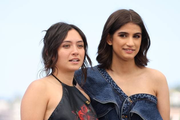 CANNES, FRANCE MAY 22 G D Pascale KANN, Mia THARIA, during the photocall of the film September Says competing in Un Certain Regard at the 77th Cannes Film Festival at the Palais des Festivals on May 22, 2024 in Cannes, France CINEMA 77eme Festival de Cannes Photocall 22 05 2024 ValentinaClaret Panoramic 