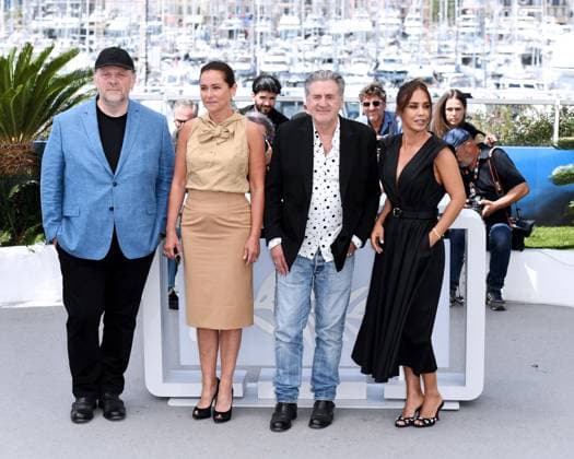 Cannes, 77th Cannes Film Festival 2024 Photocall film Le Fil In the photo: GrÃ gory Gadebois, Sidse Babett Knudsen, Daniel Auteuil, Alice BelaÃ¯di  Copyright: xAlbertoxTerenghix xipa-agency.nex xPoolxPhotoxEventsx03x IPA_Agency_IPA46398890