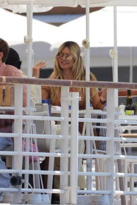 Heidi Klum At Eden Roc - Antibes Heidi Klum at the Eden Roc hotel in Antibes, France on May 22, 2024, during the 77th annual Cannes film festival. Photo by ABACAPRESS.COM Antibes France  Copyright: xABACAx