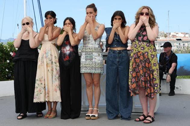 Cannes - Spectateurs Says Photocall Rakhee Thakrar, Pascale Kann, Ariane Labed and Mia Tharia attend the September Says Photocall at the 77th annual Cannes Film Festival at Palais des Festivals on May 22, 2024 in Cannes, France. . Photo by Shootpix ABACAPRESS.COM Cannes France  Copyright: xShootpix ABACAx