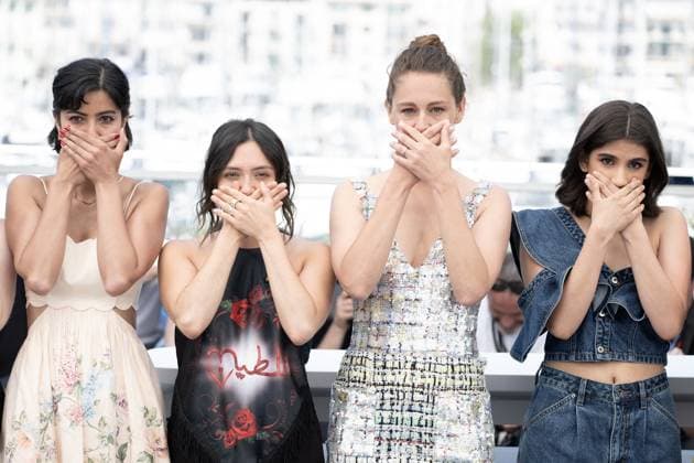 Annual Cannes Film Festival - September Says Photocall - Cannes DN Rakhee Thakrar, Pascale Kann, Ariane Labed and Mia Tharia attend the September Says Photocall at the 77th annual Cannes Film Festival at Palais des Festivals on May 22, 2024 in Cannes, France. Photo by David Niviere ABACAPRESS.COM CANNES France  Copyright: xNivierexDavid ABACAPRESS.COMx