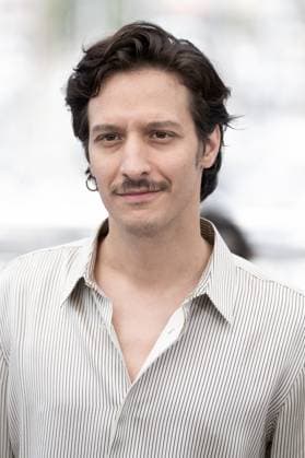 Annual Cannes Film Festival - Parthenope Photocall - Cannes DN Dario Aita attends the Parthenope attends the Marcello Mio Photocall at the 77th annual Cannes Film Festival at Palais des Festivals on May 22, 2024 in Cannes, France. Photo by David Niviere ABACAPRESS.COM CANNES France  Copyright: xNivierexDavid ABACAPRESS.COMx