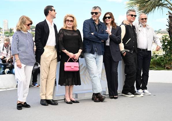 French director Christophe Honore, actresses Catherine Deneuve, Chiara Mastroianni, Nicole Garcia, actors Melvil Poupauda and Benjamin Biolay attend the photo call for Marcello Mio at the 77th Cannes Film Festival in Cannes, France on Wednesday, May 22, 2024.  CAN20240522147 RUNExHELLESTAD
