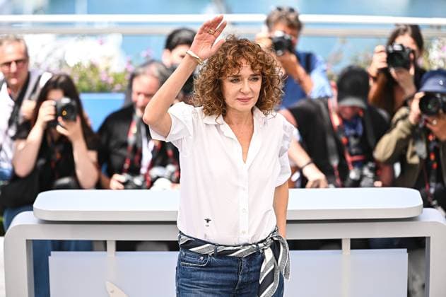 News - Rendez-vouz with...Valeria Golino Photocall - The 77th Annual Cannes Film Festival Valeria Golino attends the Rendez-Vous With Valeria Golino Photocall at the 77th annual Cannes Film Festival at Palais des Festivals on May 22, 2024 in Cannes, France. Cannes Palais des Festival France Copyright: xStefanosxKyriazisx xLiveMediax LPN_1365447