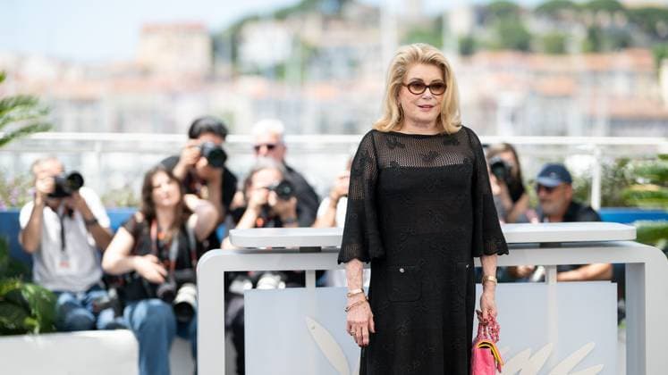 77eme Festival International du Film de Cannes Photocall du film Marcello Mio 77th International Cannes Film Festival Photocall du film Marcello Mio 305355 2024 05 16 Cannes France  Copyright: xEstellexCarlierx xStarfacex STAR_305355_020