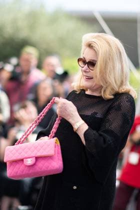 Cannes Marcello Mio Photocall Catherine Deneuve attending the Marcello Mio Photocall as part of the 77th Cannes International Film Festival in Cannes, France on May 22, 2024. Photo by Aurore Marechal ABACAPRESS.COM  Copyright: xMarechalxAurore ABACAx