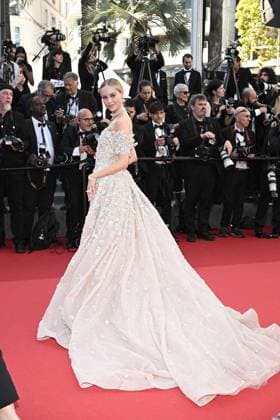 Cannes - Le Comte De Monte-Cristo Red Carpet Guest attends the Le Comte De Monte-Cristo Red Carpet at the 77th annual Cannes Film Festival at Palais des Festivals on May 22, 2024 in Cannes, France. Photo by David Niviere ABACAPRESS.COM Cannes France  Copyright: xNivierexDavid ABACAPRESS.COMx