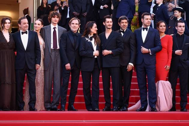 May 22, 2024, Cannes, France: Anamaria Vartolmei, Patrick Mille, Adele Simphal, Vassili Schneider, Matthieu Delaporte, Anais Demoustier, Pierre Niney, Pierfrancesco Favino, Laurent Lafitte, Julie de Bona, Julien De Saint-Jean attend the Le Comte De Monte-Cristo Red Carpet at the 77th annual Cannes Film Festival at Palais des Festivals on May 22, 2024 in Cannes, France. Cannes France - ZUMAz156 20240522_zip_z156_020 Copyright: xBeataxZawrzelx