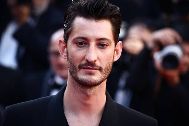 May 22, 2024, Cannes, France: Pierre Niney attends the Le Comte De Monte-Cristo Red Carpet at the 77th annual Cannes Film Festival at Palais des Festivals on May 22, 2024 in Cannes, France. Cannes France - ZUMAz156 20240522_zip_z156_021 Copyright: xBeataxZawrzelx