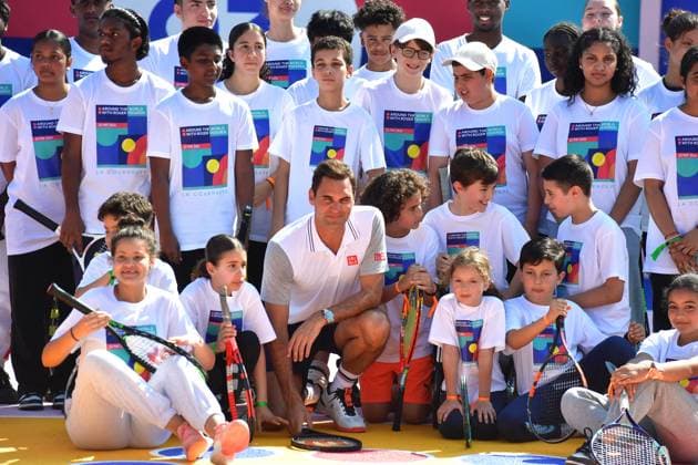Uniqlo event Roger Federer inaugurates a tennis court in La Courneuve and participates in a training session with the La Courneuve community Uniqlo event Roger Federer inaugurates a tennis court in La Courneuve and participates in a training session with the La Courneuve community May 22, 2024 Veeren Ramsamy Bestimage Uniqlo event Roger Federer inaugurates a tennis court in La Courneuve and participates in a training session with the La Courneuve community La Courneuve France  Copyright: xVEERENx xBESTIMAGExVEERENx xBESTIMAGEx