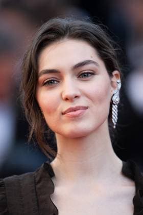 Cannes Le Comte de Monte-Cristo Premiere AM Anamaria Vartolomei attending the Le Comte de Monte-Cristo Premiere as part of the 77th Cannes International Film Festival in Cannes, France on May 22, 2024. Photo by Aurore Marechal ABACAPRESS.COM Cannes France  Copyright: xMarechalxAurore ABACAx