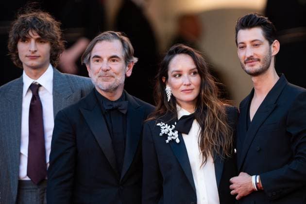 Cannes Le Comte de Monte-Cristo Premiere AM Vassili Schneider, Matthieu Delaporte, Anais Demoustier, Pierre Niney attending the Le Comte de Monte-Cristo Premiere as part of the 77th Cannes International Film Festival in Cannes, France on May 22, 2024. Photo by Aurore Marechal ABACAPRESS.COM Cannes France  Copyright: xMarechalxAurore ABACAx