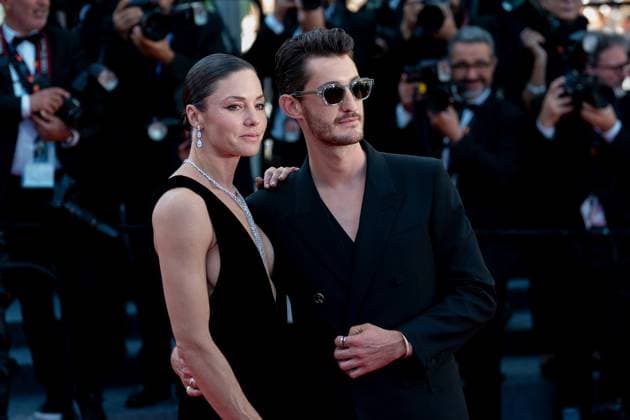 Cannes, France 22th May, 2024 Pierre Niney and Natasha Andrews attends Le Comte de Monte Cristo Screening red carpet at the 77th annual Cannes Film Festival at Palais des Festivals on May 22, 2024 in Cannes, France CINEMA 77eme Festival de Cannes Red Carpet du film Le Comte de Monte Cristo 22 05 2024 NorbertScanella Panoramic 