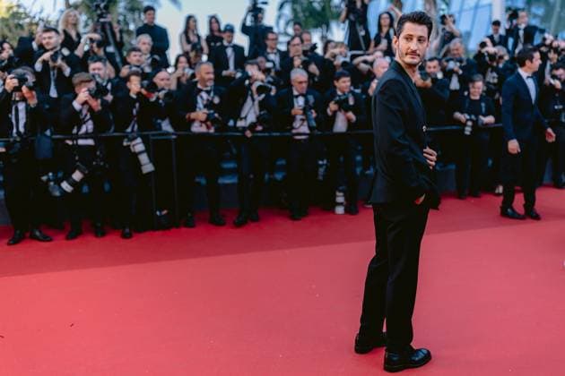 77eme Festival International du Film de Cannes Montee des marches du film Le Comte de Monte Cristo 77th International Cannes Film Festival Red carpet of Le Comte de Monte Cristo movie 305370 2024 05 22 Alpes Maritimes Cannes France Niney, Pierre  Copyright: xTerencexBaelenx STAR_305370_152