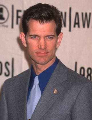 Chris Isaak 1998 Chris Isaak John Barrett PHOTOlink EDITORIAL USE ONLY Copyright: xx PhotoxByxJohnxBarrett PHOTOlink.x phlphotos415097