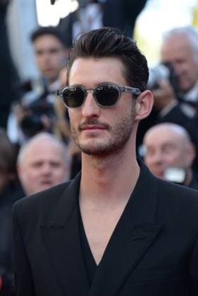May 22, 2024, Cannes, France: CANNES, FRANCE - MAY 22: Pierre Niney attends the Le Comte De Monte-Cristo Red Carpet at the 77th annual Cannes Film Festival at Palais des Festivals on May 22, 2024 in Cannes, France. Cannes France - ZUMAi09_ 20240522_zaf_i09_032 Copyright: xFrederickxInjimbertx