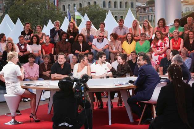 Exclusive Set of the Ã mission C Ã vous at the 77th Cannes International Film Festival Exclusive Gilles Lellouche, Adele Exarchopoulos, Francois Civil, Mallory Wanecque on the set of the Ã mission C Ã vous at the 77th Cannes International Film Festival on May 22, 2024 Jack Tribeca Bestimage No Web Belgium and Switzerland Cannes France  Copyright: xJackxTribecax xBestimagexJackxTribecax xBestimagex