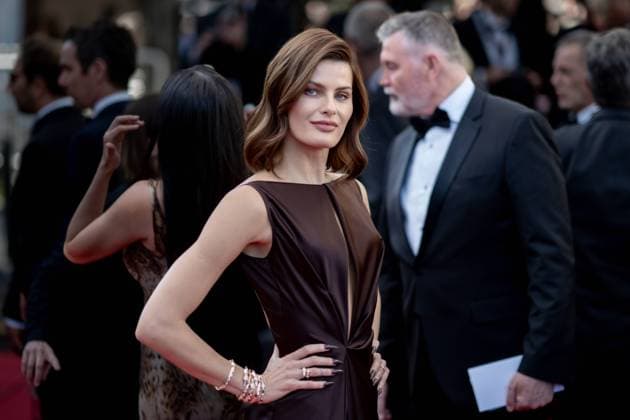 Cannes, France 22th May, 2024 Isabeli Fontana attends Le Comte de Monte Cristo Screening red carpet at the 77th annual Cannes Film Festival at Palais des Festivals on May 22, 2024 in Cannes, France CINEMA 77eme Festival de Cannes Red Carpet du film Le Comte de Monte Cristo 22 05 2024 NorbertScanella Panoramic 