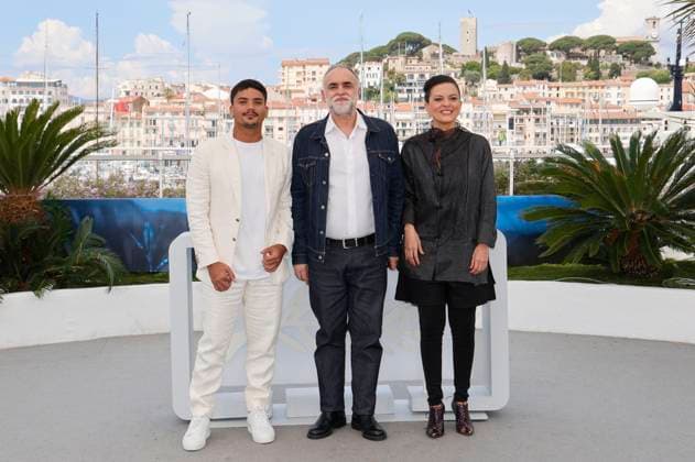 Iago Xavier, Karim Ainouz and Nataly Rocha at the photocall for the feature film Motel Destino at the Festival de Cannes 2024 77 Cannes International Film Festival at the Palais des Festivals Cannes, 23 05 2024 Foto:xD.xBedrosianx xFuturexImagex motel_4505