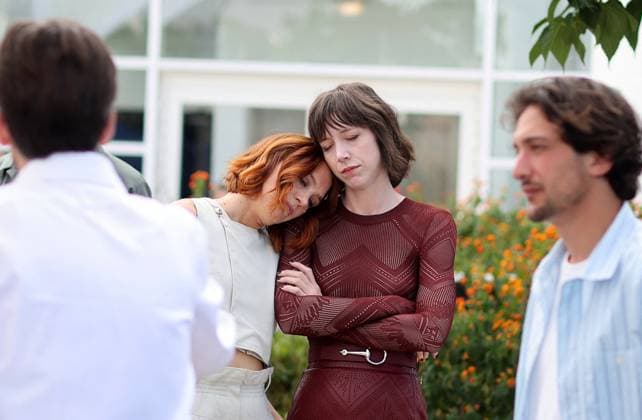Entertainment Bilder des Tages Photocall du film Le Roman de Jim Cannes Premiere lors du 77eme Festival International du Film de Cannes Photocall du film Le Roman de Jim Cannes Premiere lors du 77eme Festival International du Film de Cannes 14 25 mai 2024 , le 23 mai 2024 Jacovides Moreau Bestimage Photocall of the movie Le Roman de Jim Cannes Premiere during the 77th Cannes International Film Festival May 14 25, 2024 , May 23th, 2024 Cannes France  Copyright: xJACOVIDES-MOREAUx xBESTIMAGExJACOVIDES-MOREAUx xBESTIMAGEx