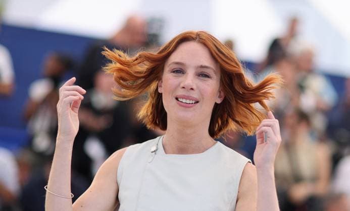 Photocall du film Le Roman de Jim Cannes Premiere lors du 77eme Festival International du Film de Cannes Laetitia Dosch Photocall du film Le Roman de Jim Cannes Premiere lors du 77eme Festival International du Film de Cannes 14 25 mai 2024 , le 23 mai 2024 Jacovides Moreau Bestimage Photocall of the movie Le Roman de Jim Cannes Premiere during the 77th Cannes International Film Festival May 14 25, 2024 , May 23th, 2024 Cannes France  Copyright: xJACOVIDES-MOREAUx xBESTIMAGExJACOVIDES-MOREAUx xBESTIMAGEx