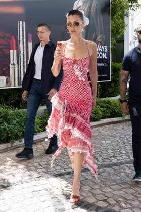 Cannes - Bella Hadid At The Martinez Bella Hadid enjoys an ice-cream at the Hotel Martinez during the 77th Cannes Film Festival on May 23, 2024 in Cannes, France. Photo by Marco Piovanotto ABACAPRESS.COM Cannes France  Copyright: xPiovanottoxMarco ABACAx