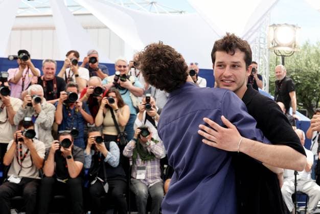 Photocall du film Vivre, Mourir, Renaitre To Live, To Die, To Live Again lors du 77eme Festival International du Film de Cannes Victor Belmondo Photocall du film Vivre, Mourir, Renaitre To Live, To Die, To Live Again lors du 77eme Festival International du Film de Cannes le 23 mai 2024 Jacovides Moreau bestimage Photocall for the film Vivre, Mourir, Renaitre Live, Die, Reborn at the 77th edition of the Cannes Film Festival in Cannes, southern France, on May 23, 2024 Cannes France Copyright: xJACOVIDES-MOREAUx xBESTIMAGExJACOVIDES-MOREAUx xBESTIMAGEx