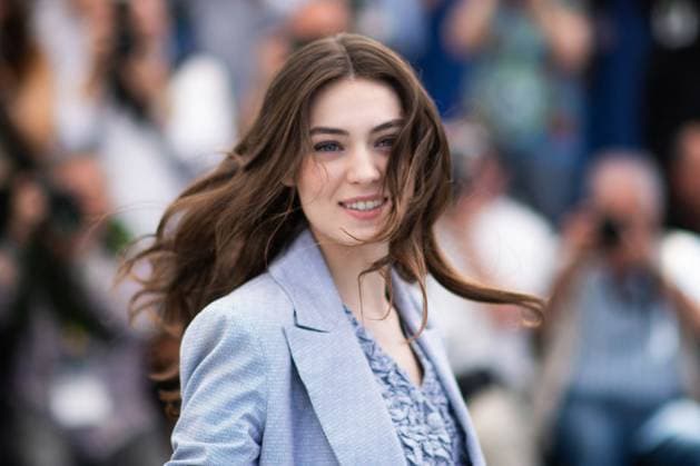 Entertainment Bilder des Tages Cannes - Le Comte de Monte-Cristo Photocall Adele Simphal attending the Le Comte de Monte-Cristo Photocall as part of the 77th Cannes International Film Festival in Cannes, France on May 23, 2024. Photo by Aurore Marechal ABACAPRESS.COM Cannes France  Copyright: xMarechalxAurore ABACAx
