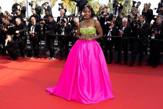 B MontÃ e des marches du film Â L?amour ouf Â lors du 77eme Festival International du Film de Cannes Aja Naomi King MontÃ e des marches du film Â L?amour ouf Â lors du 77eme Festival International du Film de Cannes, au Palais des Festivals Ã Cannes Le 23 mai 2024 Olivier Borde Bestimage Red carpet of the movie Â Beating HeartsÂ during the 77th Cannes International Film Festival at the Palais des Festivals in Cannes, France On may 23rd 2024 Cannes France  Copyright: xOLIVIERxBORDEx xBESTIMAGExOLIVIERxBORDEx xBESTIMAGEx