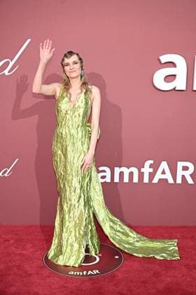 Entertainment Bilder des Tages Arrivals amfAR Cannes Gala - Antibes Diane Kruger attends the amfAR Cannes Gala 30th edition presented by Chopard and Red Sea International Film Festival at Hotel du Cap-Eden-Roc on May 23, 2024 in Cap d Antibes, France. Photo by David Niviere ABACAPRESS.COM Antibes France  Copyright: xNivierexDavid ABACAPRESS.COMx