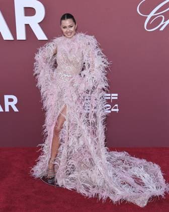 Cannes, France: Cap d Antibes, 30th amfAR gala Cannes In the photo: Victoria Bonya Cannes France  - ZUMAp169 20240523_zea_p169_825 Copyright: xAlbertoxTerenghix