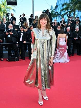 Cannes, France: Cannes, 77th Cannes Film Festival 2024, Tenth Night. Red carpet of the film L Amour Ouf In the photo: Valerie Donzelli Cannes France  - ZUMAp169 20240523_zea_p169_836 Copyright: xManuelexMangiarottix