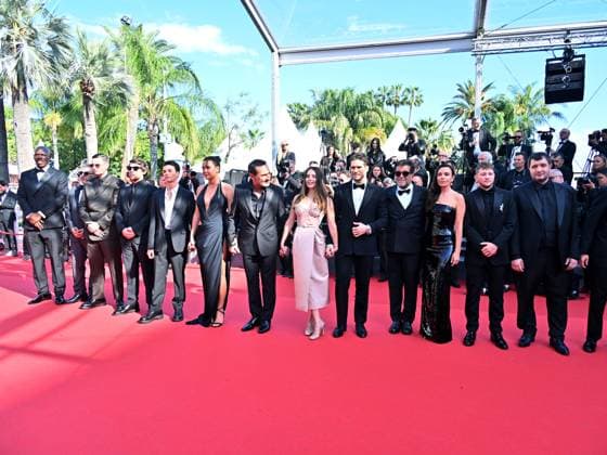 Cannes, France: Cannes, 77th Cannes Film Festival 2024, Tenth Night. Red carpet of the film L Amour Ouf In the photo: Ahmed Hamidi, Alain Chabat, Anthony Bajon, Karim Laklou, FranoÂßois Civil, Ado¨le Exarchopoulos, Alain Attal, Gilles Lellouche, o°lodie Bouchez, Mallory Wanecque, Malik Frikah, the producer Hugo Selignac and Jean-Pascal Zadi Cannes France - ZUMAp169 20240523_zea_p169_927 Copyright: xManuelexMangiarottix