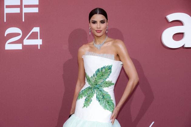 Photocall of the l?amfAR 2024 gala at l?HÃ tel du Cap Eden Roc, Antibes, Ariadna GutiÃ rrez Photocall of the l?amfAR 2024 gala at l?HÃ tel du Cap Eden Roc, Antibes, during the 77th Cannes International Film Festival On May 23th 2024 in Cap d Antibes, France Moreau Jacovides Bestimage Celebs attending amfAR Gala Cannes 2024 at Hotel du Cap Eden Roc, during the 77th Cannes International Film Festival On May 23th 2024 in Cap d Antibes, France Cap d Antibes France  Copyright: xJACOVIDES-MOREAUx xBESTIMAGExJACOVIDES-MOREAUx xBESTIMAGEx