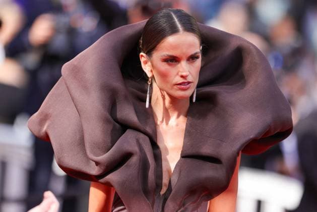 Cannes - L Amour Ouf (Beating Hearts) Red Carpet Izabel Goulart attends the L Amour Ouf (Beating Hearts) Red Carpet at the 77th annual Cannes Film Festival at Palais des Festivals on May 23, 2024 in Cannes, France. Photo by ShootPix ABACAPRESS.COM Cannes France  Copyright: xShootPix ABACAx